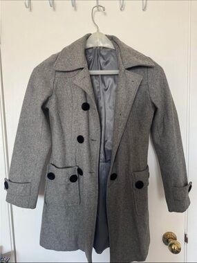 Wool-Blend Grey Women's Button Coat - Classic Peacoat Style